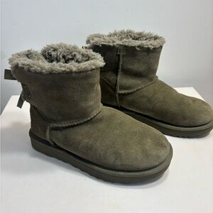 UGG Olive Green Boots with Fur Trim